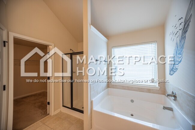 Building Photo - 3333 Grove Landing Cir