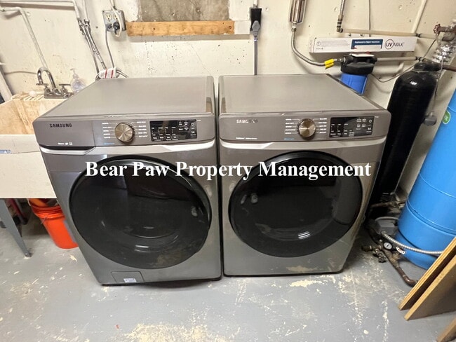 Building Photo - SHORT TERM (6 MONTHS)  Lease on Beautiful Home in Echo Hills!