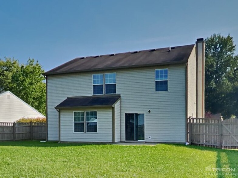 Building Photo - 591 Old Farm Rd