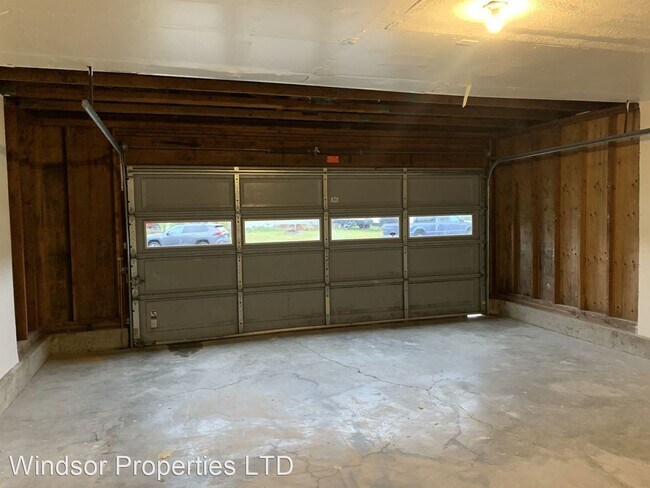 Building Photo - 3 br, 2 bath House - 1708 NE 24th Ave.
