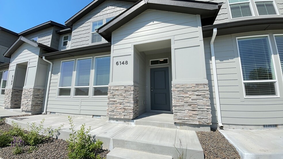 Interior Photo - Roe Street Townhomes