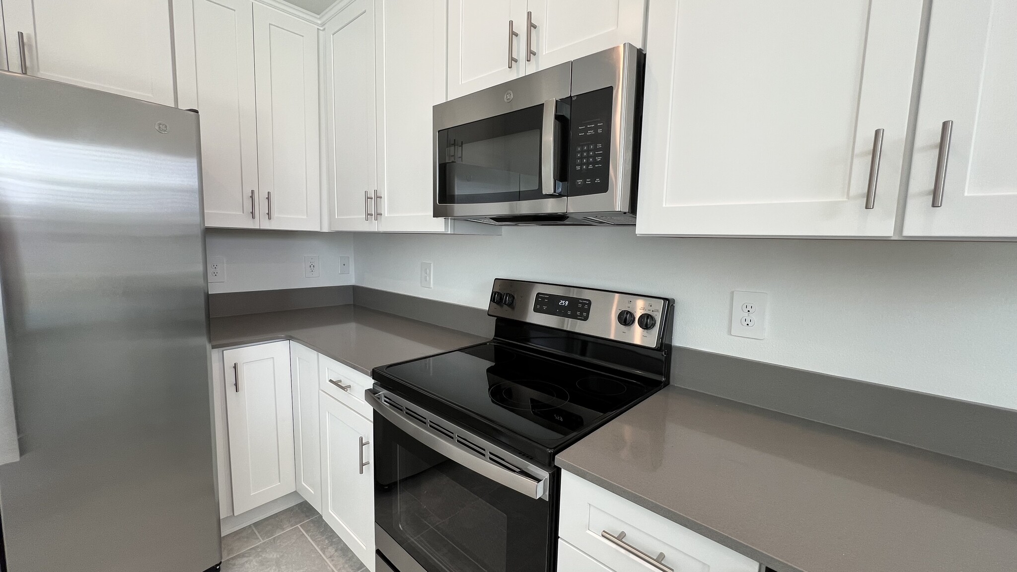 Building Photo - 2396 Brook Marsh Loop