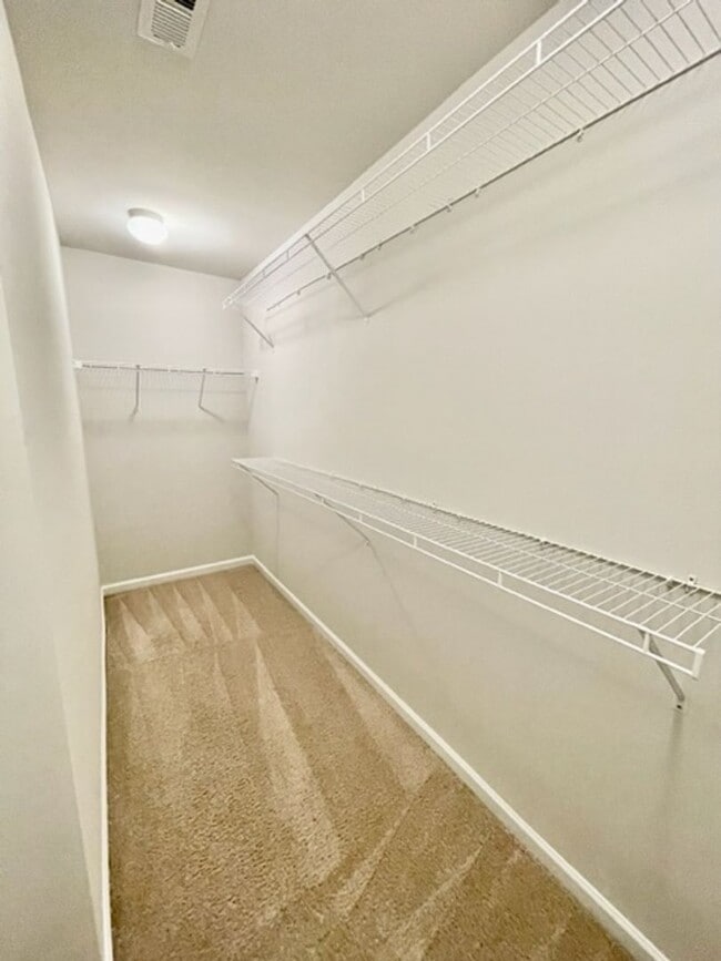 Building Photo - Luxurious 2 story 3 bedroom 2.5 bath Townhomes. Located in Salisbury