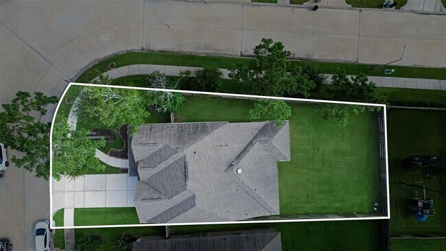 Building Photo - 16886 Ramsay Cascades Dr