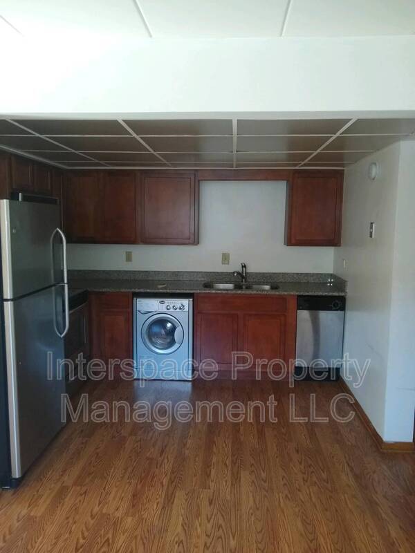 Building Photo - 9957 Cicero - 108