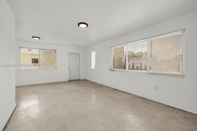 Building Photo - 501 NE 82nd Terrace