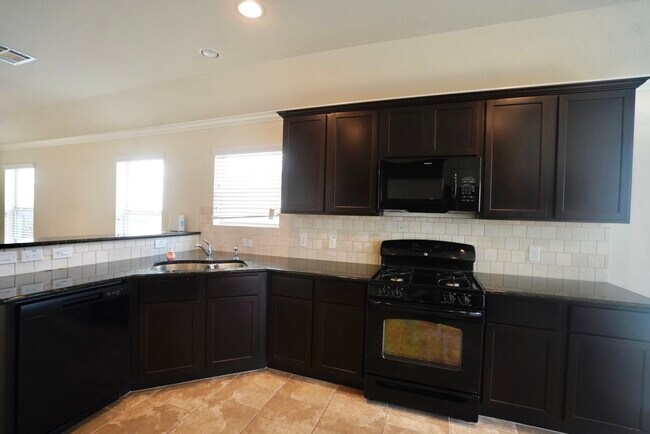 Building Photo - 3414 Halle Trace Ln