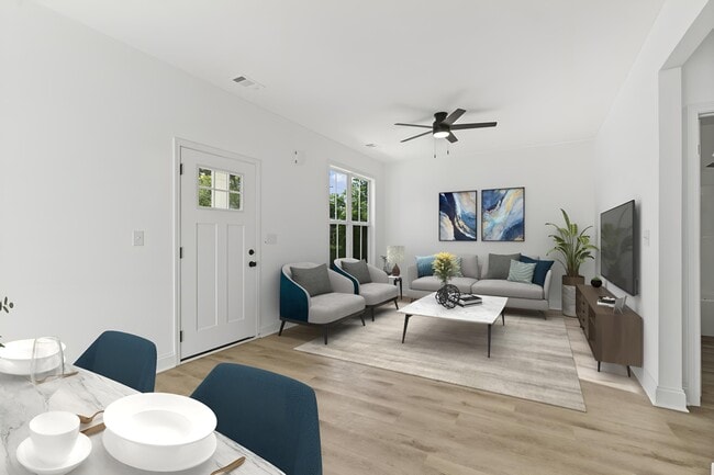 Building Photo - 1232 Swanee Quintet Blvd