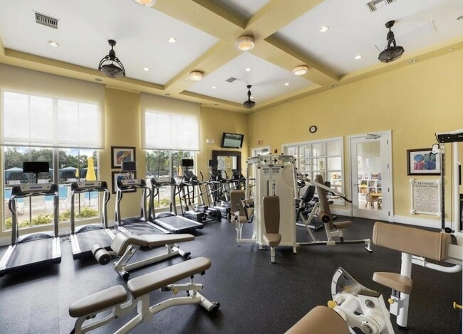 Building Photo - 12115 SW Bennington Cir