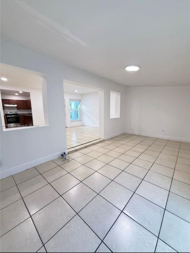 Building Photo - 3531 N 66th Ave