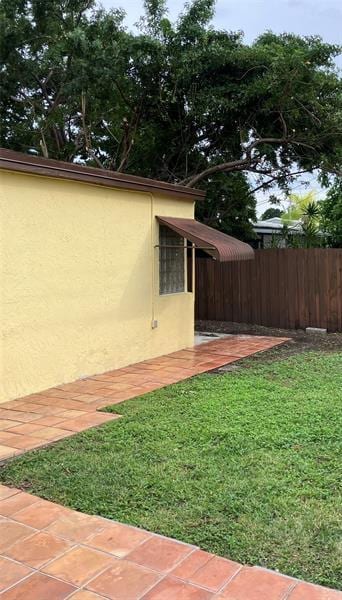 Building Photo - 5619 NE 5th Terrace