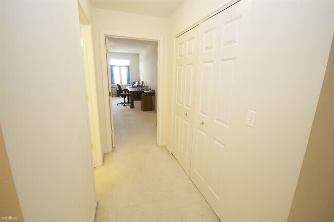 Building Photo - 2 br, 2 bath Condo - Tuscany Terrace