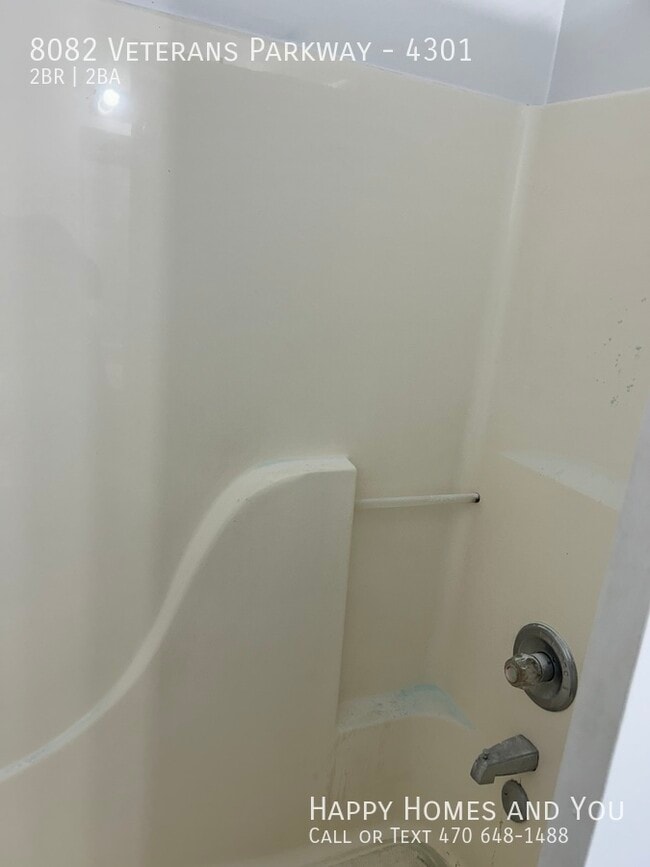 Building Photo - 8082 Veterans Pkwy