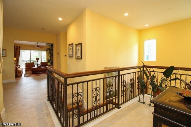 Building Photo - 9224 Campanile Cir