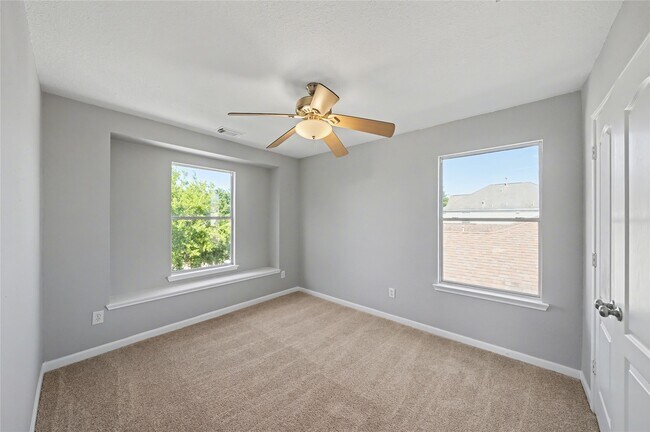 Building Photo - 11243 Wild Goose Dr
