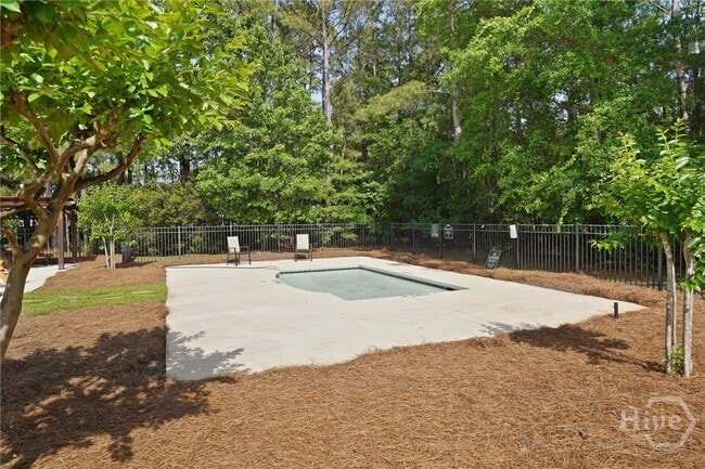 Building Photo - 504 Potter Stone Square