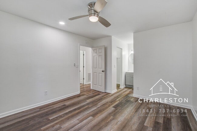 Building Photo - 114 Langley Dr