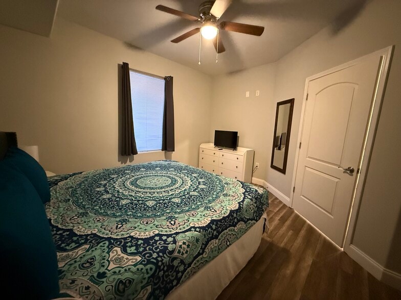 BR1 - 13415 Blue Heron Beach Dr