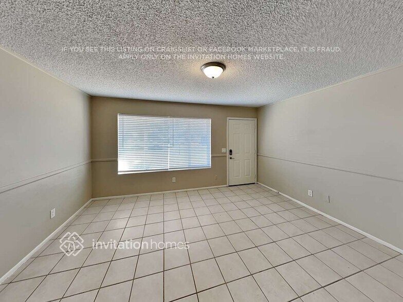 Building Photo - 9534 E Decatur St