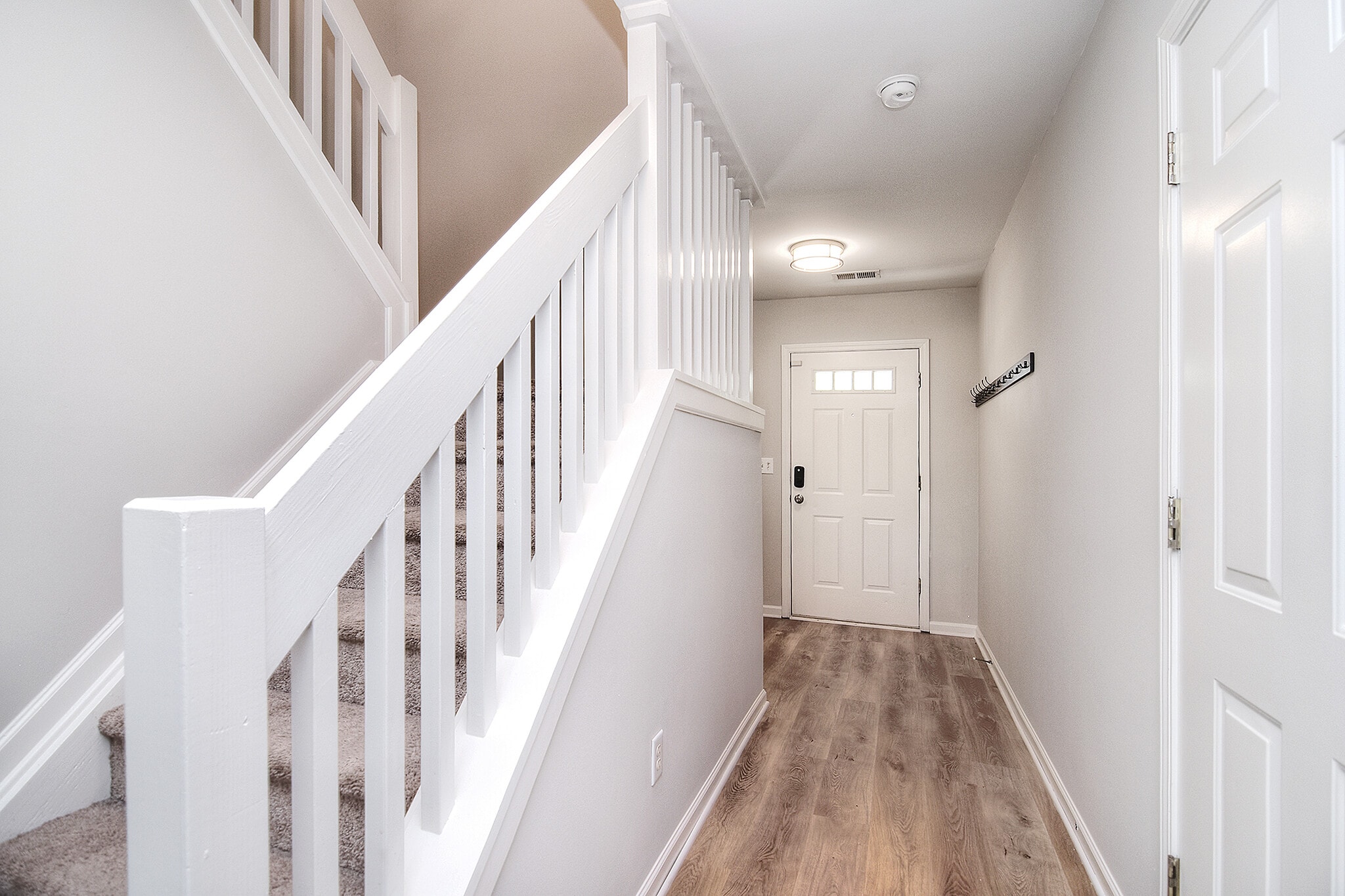Building Photo - 8339 Christmas Ct