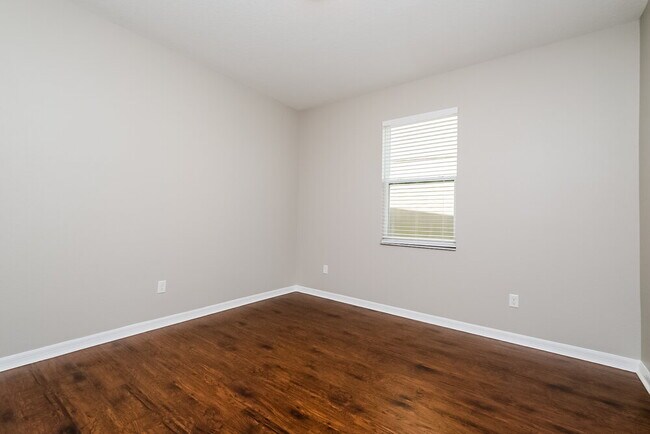 Building Photo - 6135 Trent Creek Dr