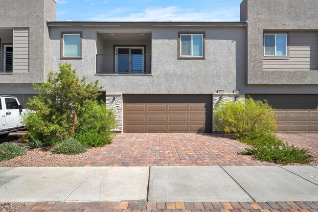 Building Photo - 146 Sul Ponticello Ave