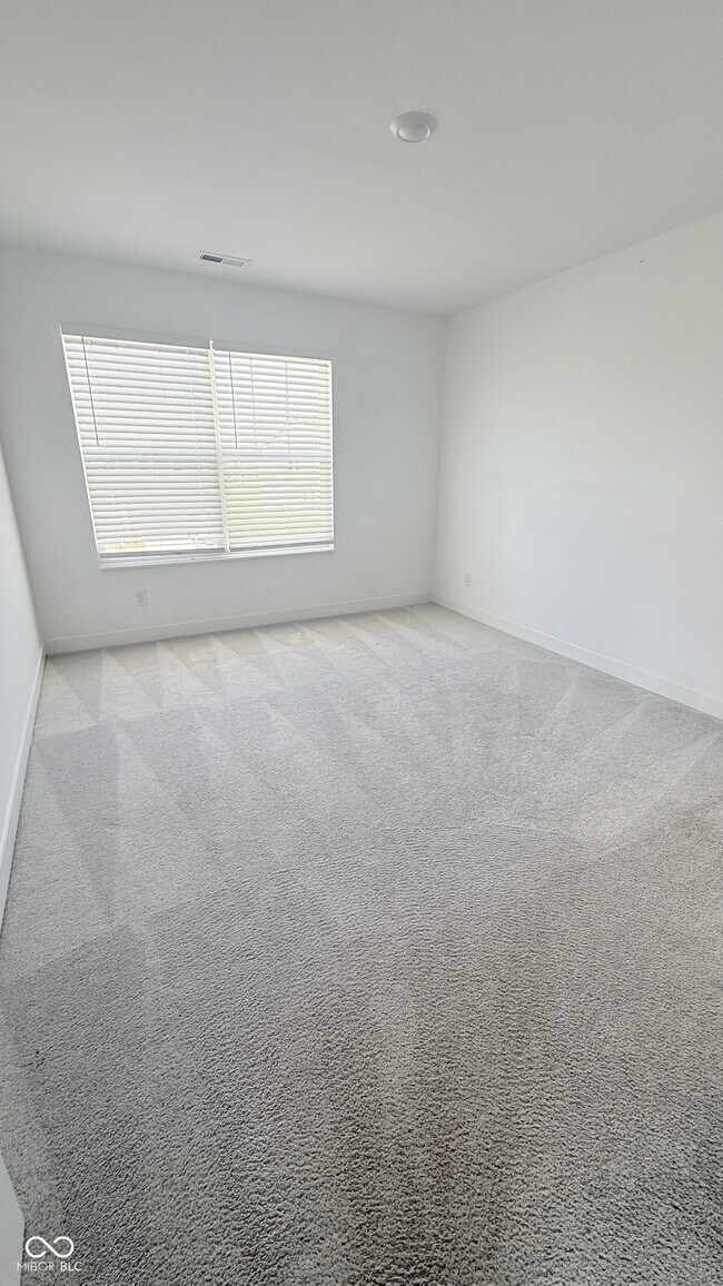 Building Photo - 1205 Beverly Pl