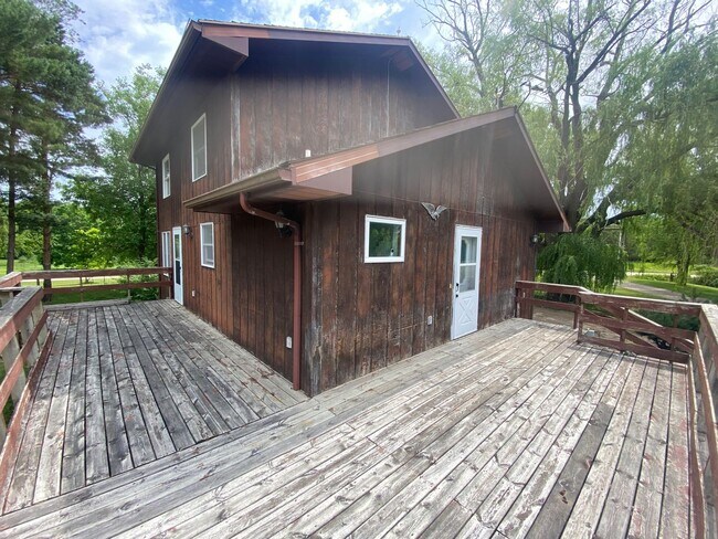 Building Photo - 30013 Butler Ave