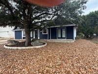 Building Photo - 414 Summit Ridge Dr N