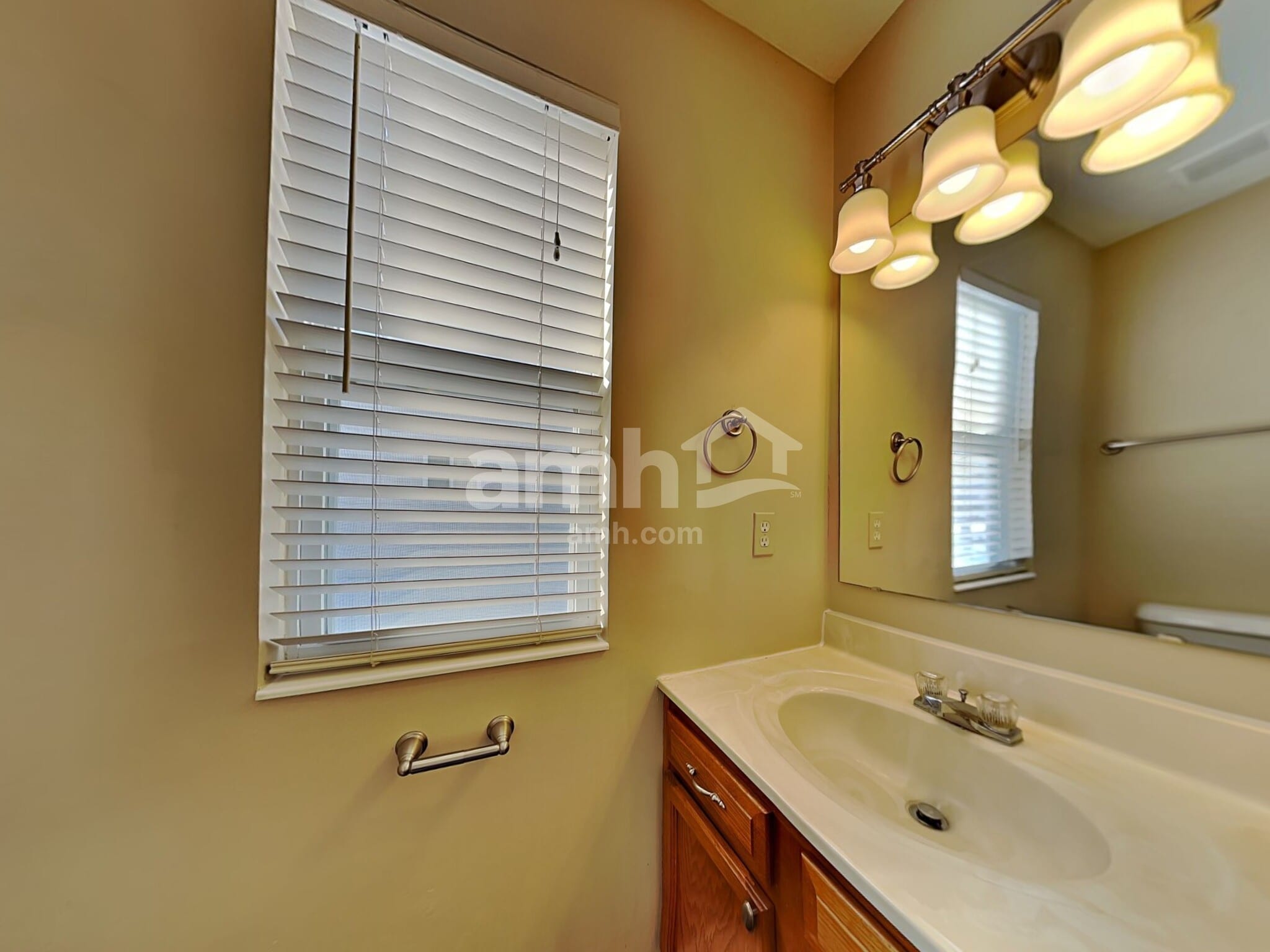 Building Photo - 6540 Black Forest Ct