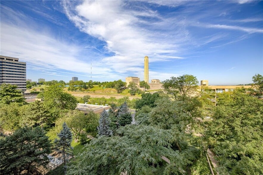 Building Photo - 2510 Grand Blvd