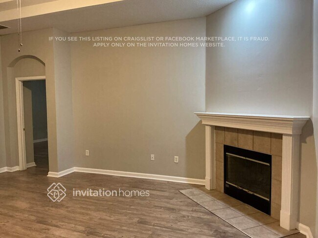 Building Photo - 3826 Westridge Dr