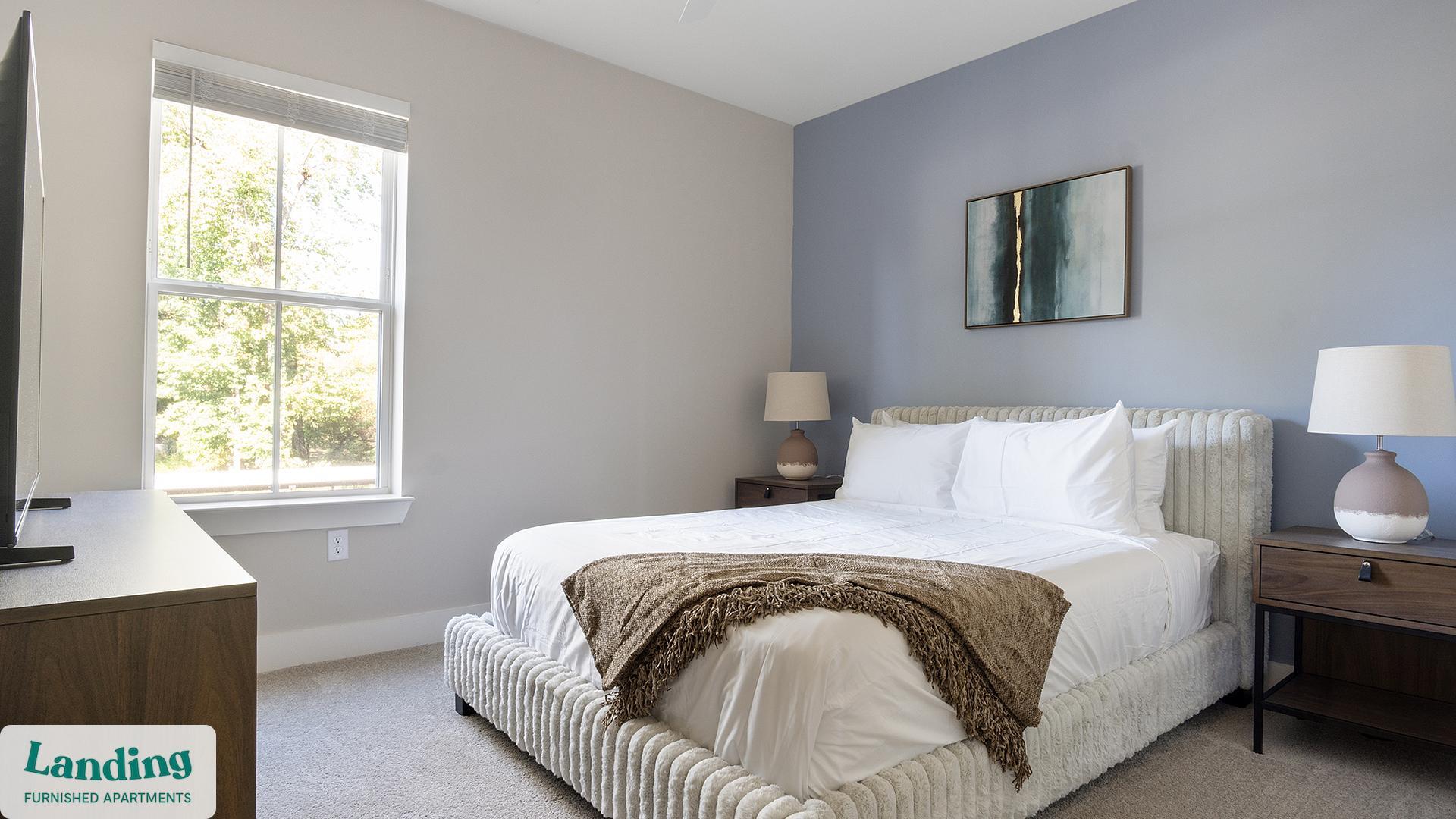 Building Photo - 1000 Forestview Dr