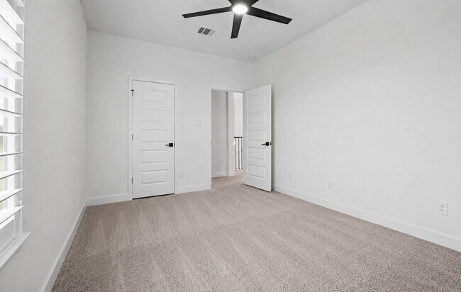 Building Photo - 29802 Smoky Ridge Rd