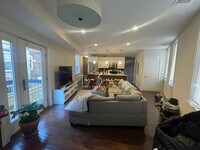 Building Photo - 20 Sussex St