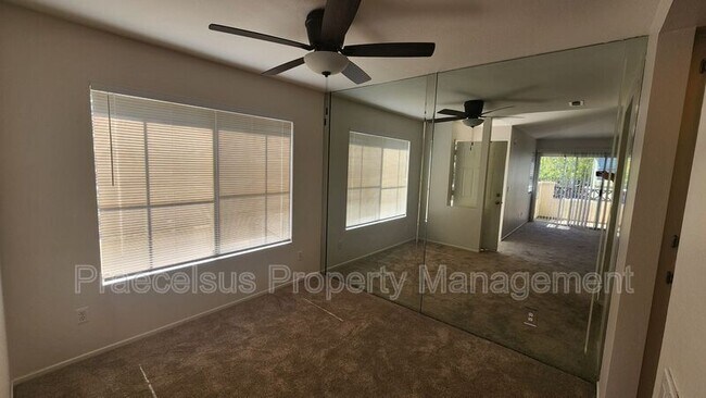 Building Photo - 2023 Lakeridge Cir