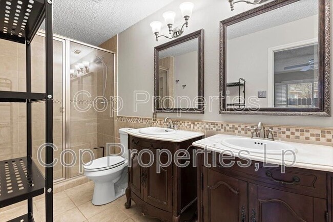 Building Photo - 6414 Maverick Oak Dr