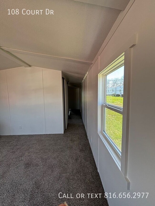 Building Photo - 108 Court Dr
