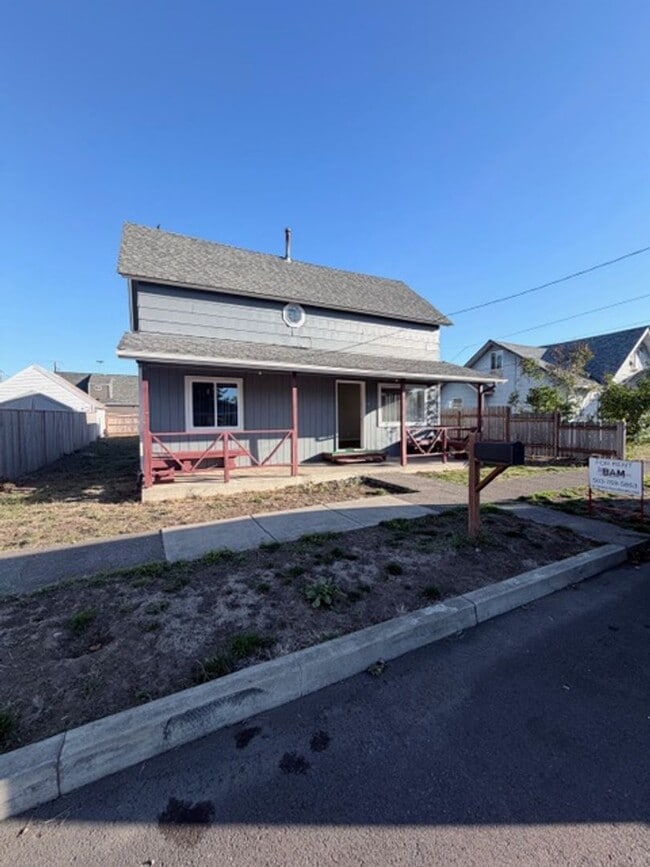 Building Photo - 4 Bedroom, 2 bath House for Rent in Stayton