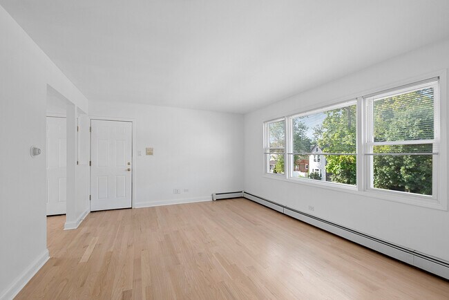 Building Photo - 7121 W 110th St