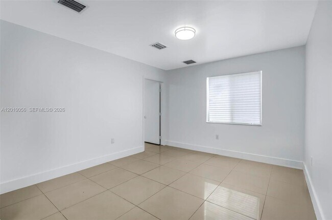 Building Photo - 1180 NW 67th St