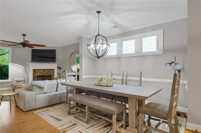 Building Photo - 120 Cornerstone Pl