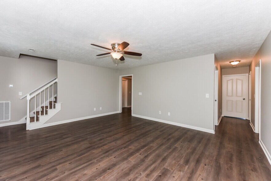 Building Photo - 2642 Weatherford St