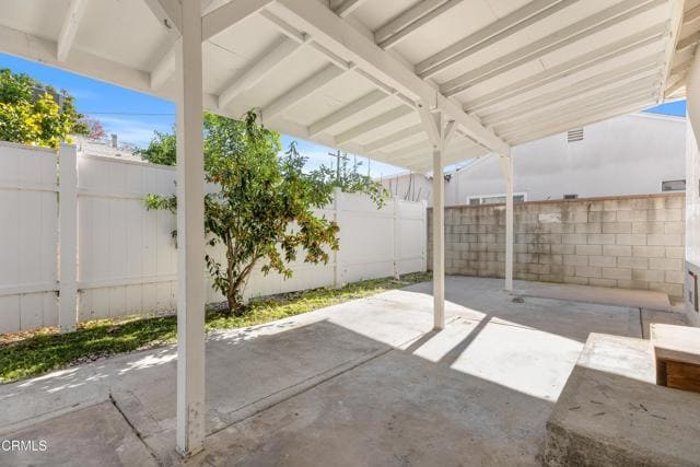 Building Photo - 6254 Satsuma Ave