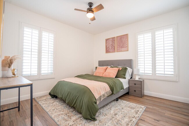 Building Photo - 45150 Birchcrest Cir