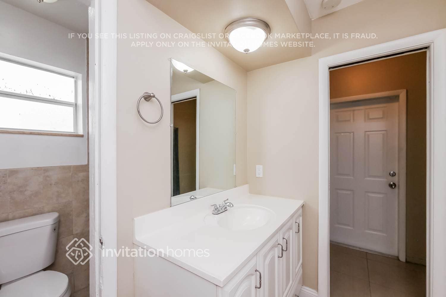 Building Photo - 1141 N 66 Terrace