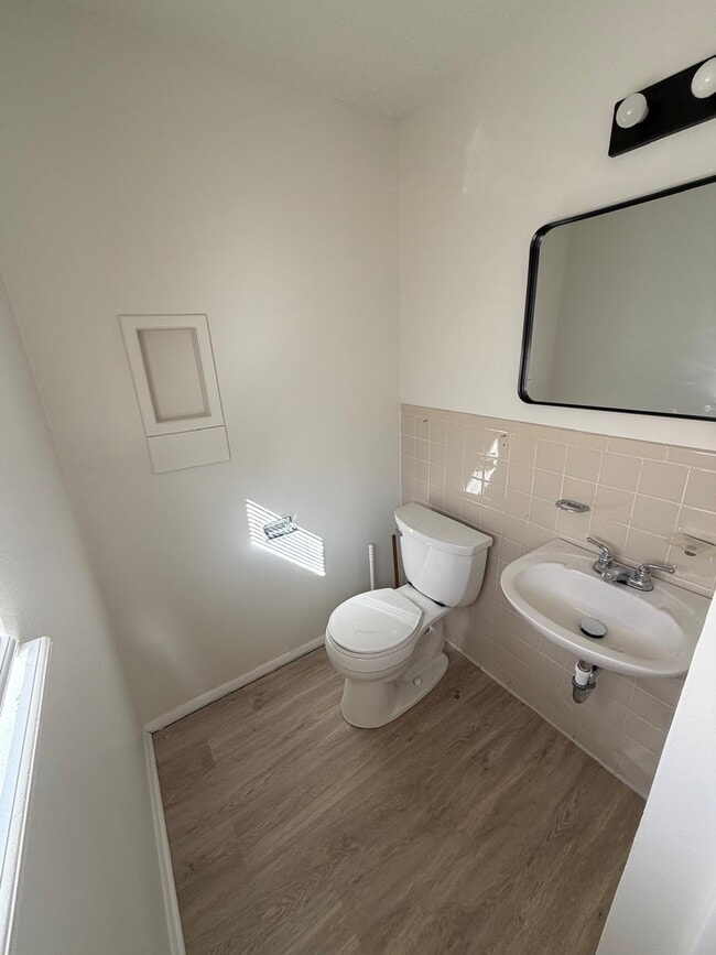 Building Photo - 1509 NW 49th St