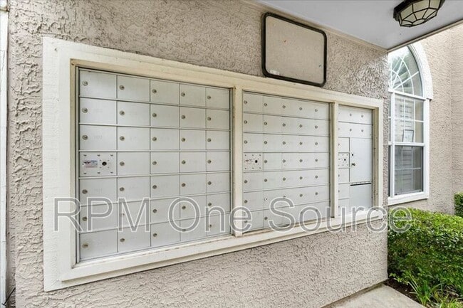 Building Photo - 2601 Preston Rd