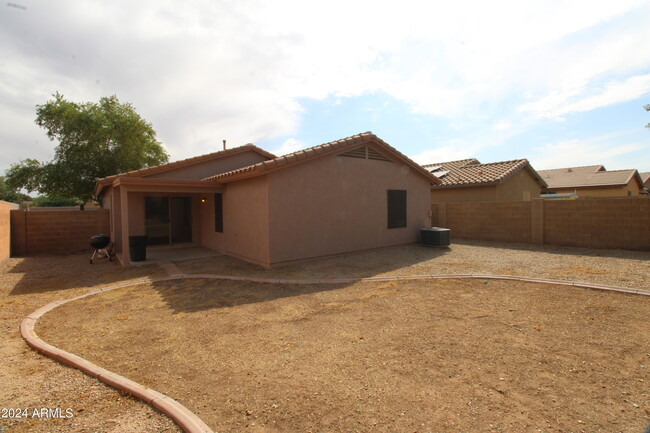 Building Photo - 43588 Rio Grande Dr