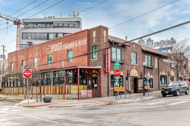 Building Photo - 1441 Central St